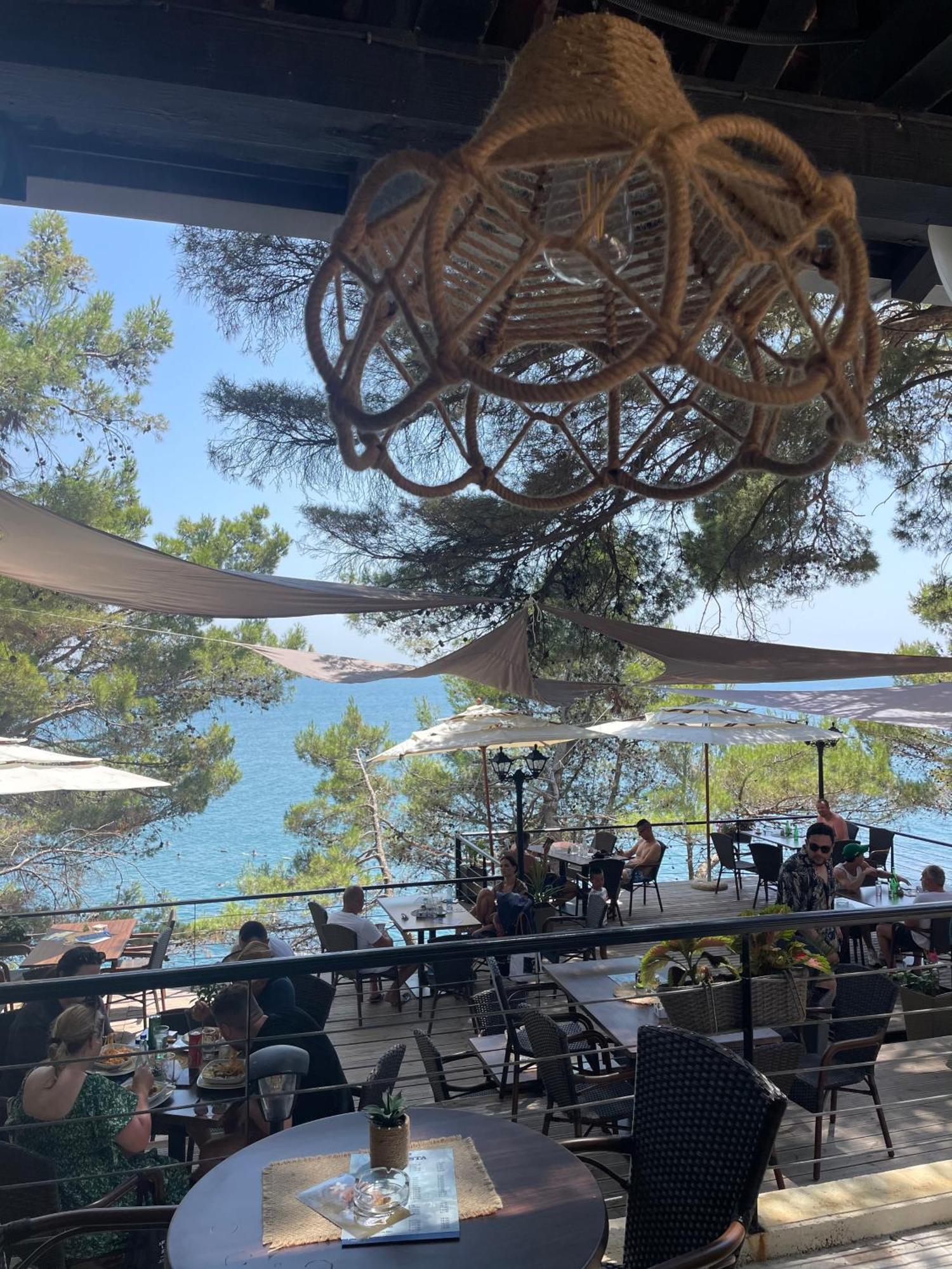 Corpus A - Hotel Albatros Ούλτσιν Εξωτερικό φωτογραφία